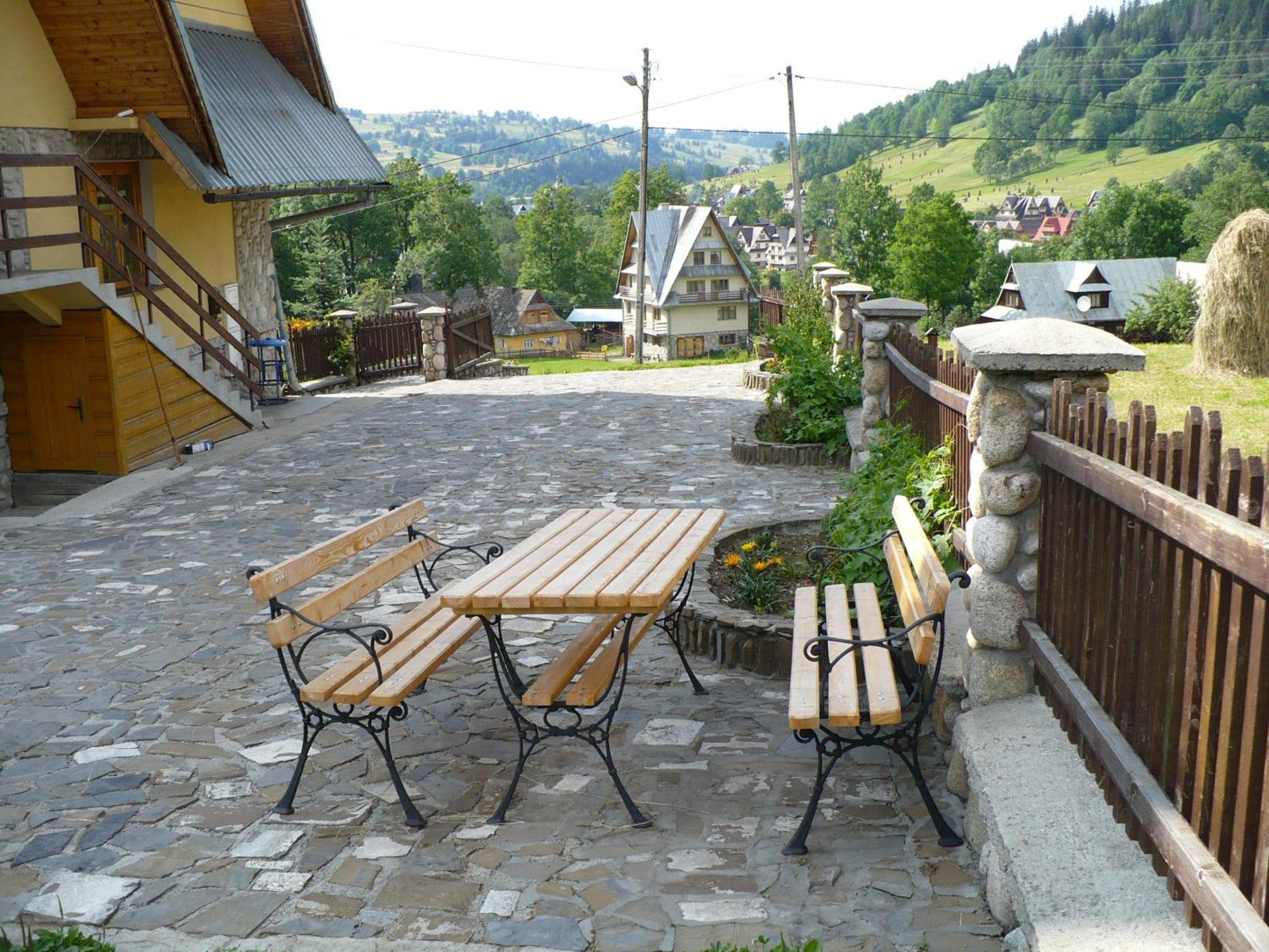 Dom Wczasowy Jesionkowka โปโรนิน ภายนอก รูปภาพ